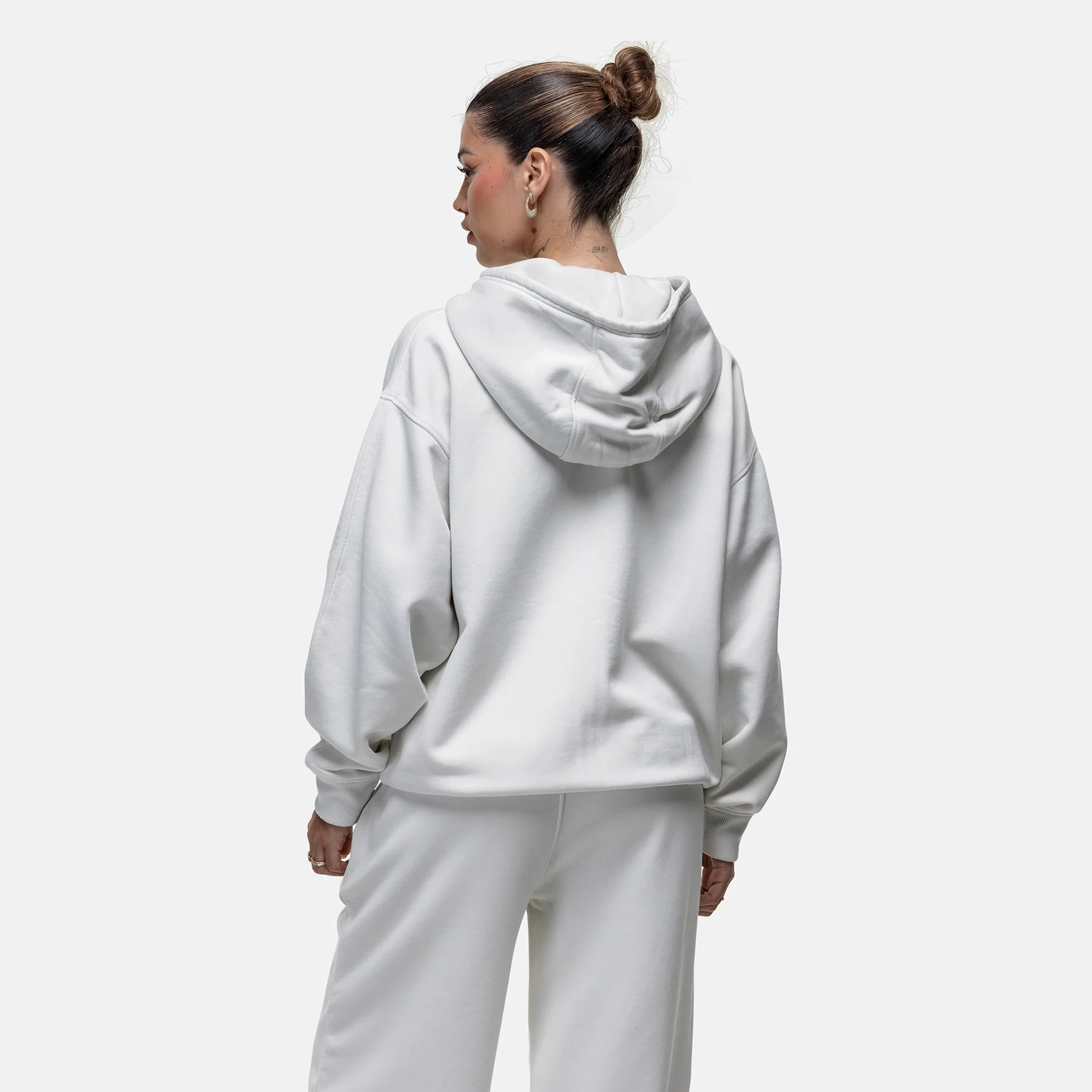 Sprayed Cali Off White Pullover Hoodie - Image 3