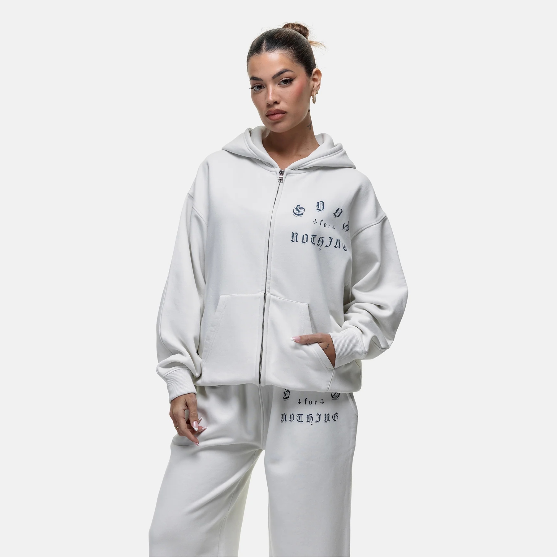 Sprayed Cali Off White Pullover Hoodie - Image 4