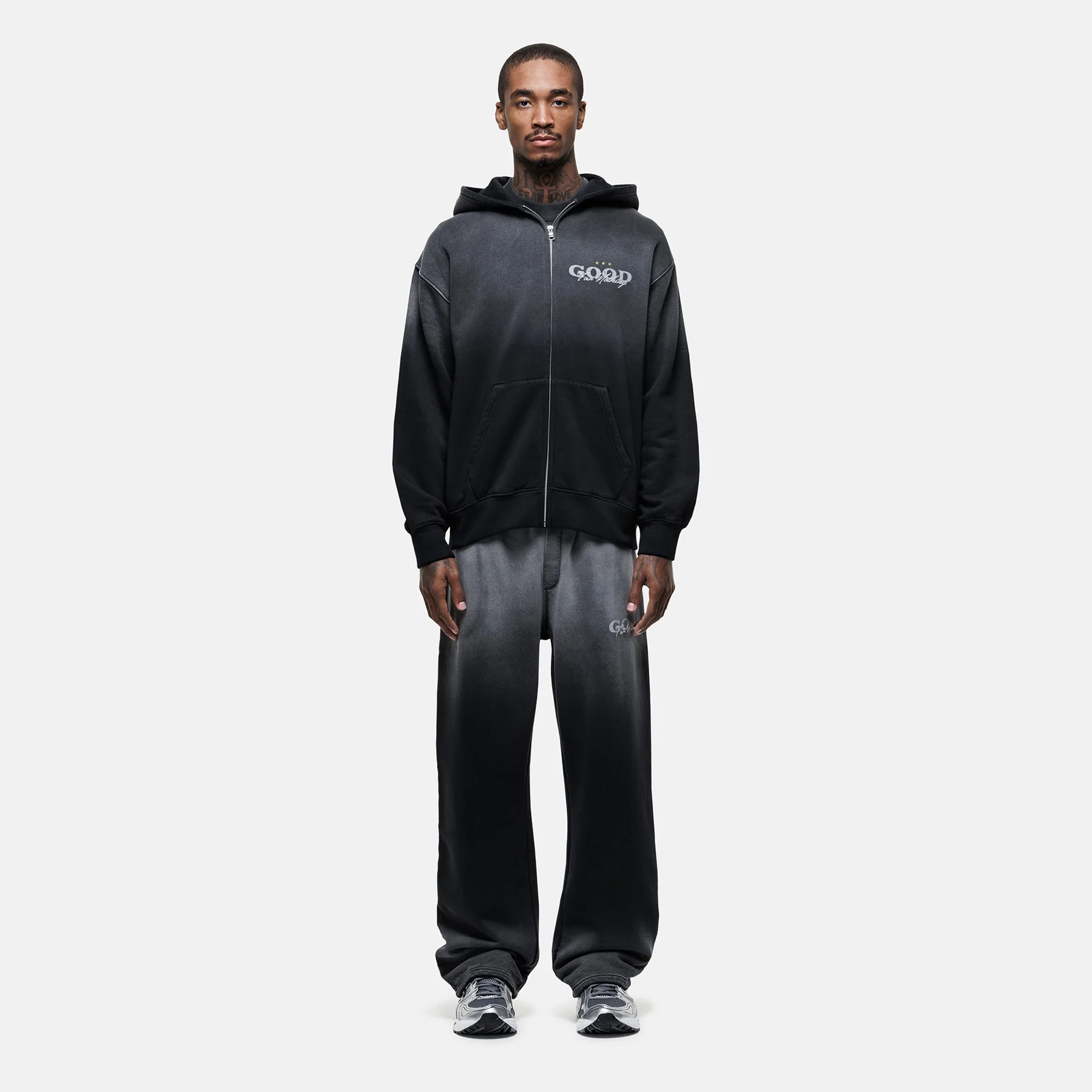 Alaska Gradient Black Sweatpants - Image 4