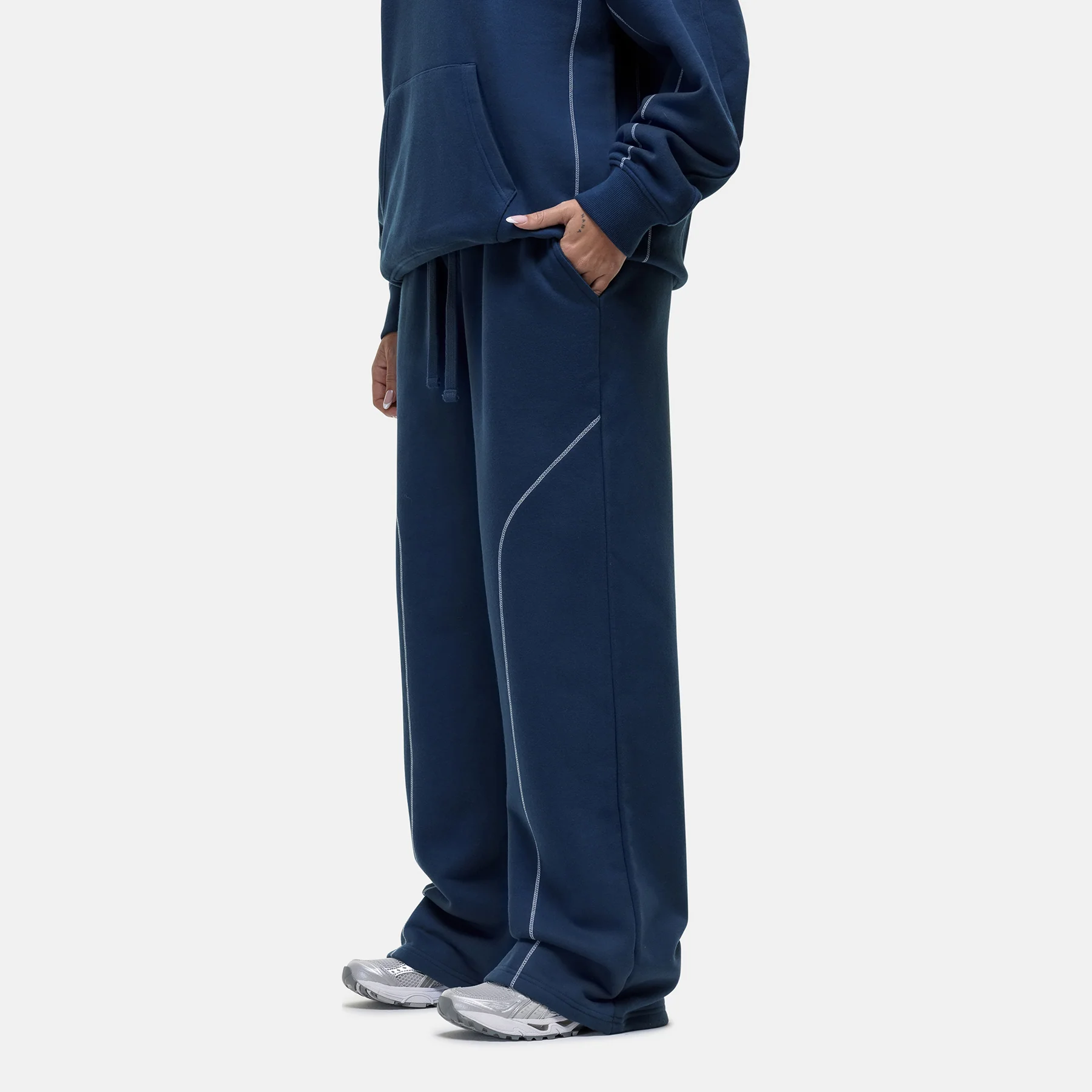 Overlock Washed Blue Sweatpant - Image 2